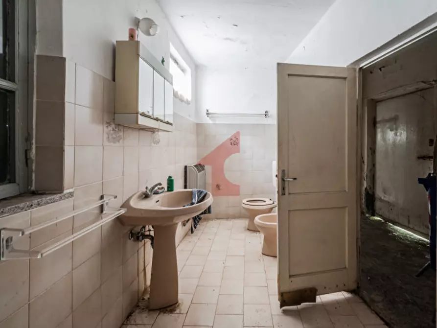 Immagine 27 di Villetta a schiera in vendita  in Via Guglielmo Marconi 30 a Fontevivo