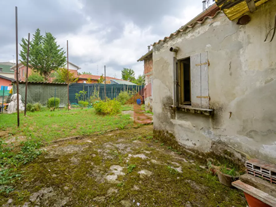 Immagine 28 di Villetta a schiera in vendita  in Via Guglielmo Marconi 30 a Fontevivo