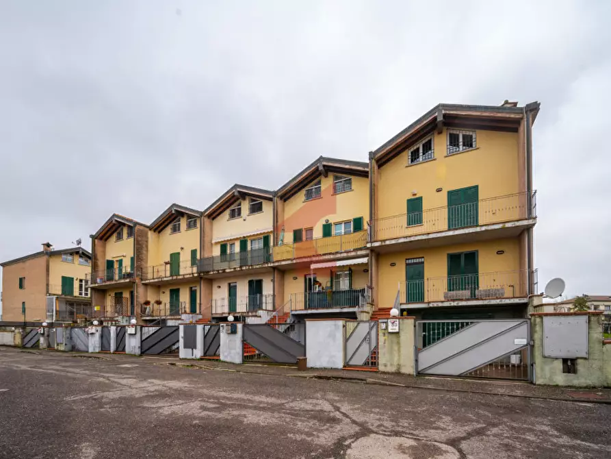 Immagine 42 di Appartamento in vendita  in Via P. P. Pasolini 31 a Fontevivo