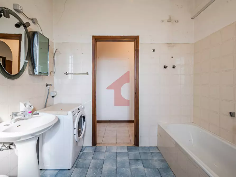 Immagine 24 di Villa in vendita  in Strada ghiara sabbioni a Fontanellato