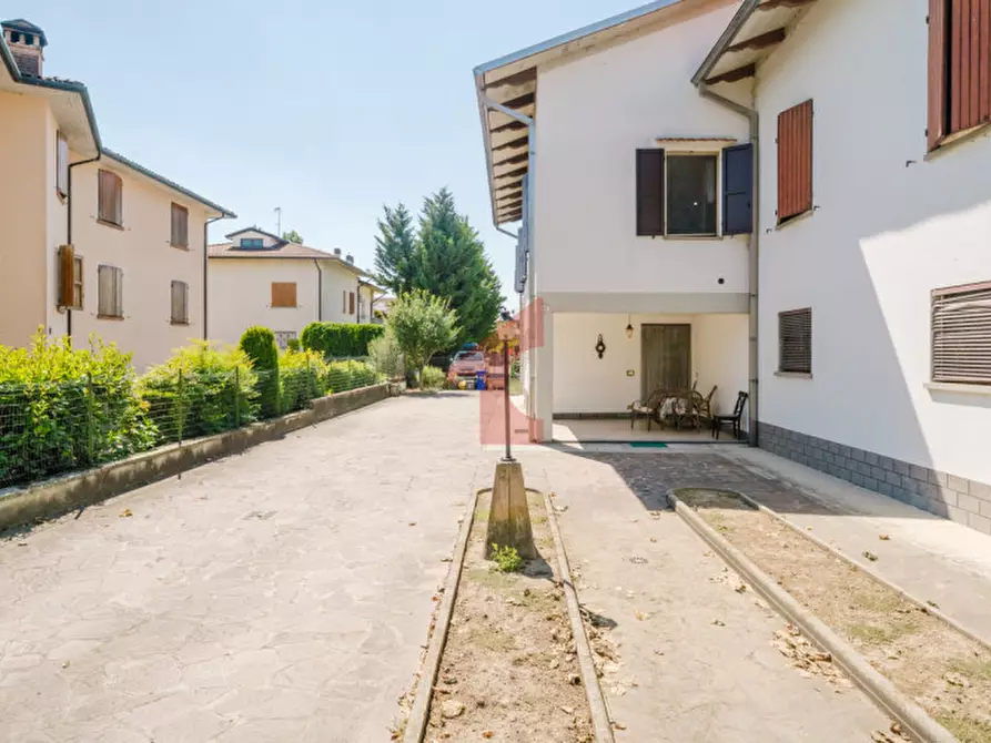 Immagine 4 di Casa indipendente in vendita  in Via A Moro 17 a Fontanellato