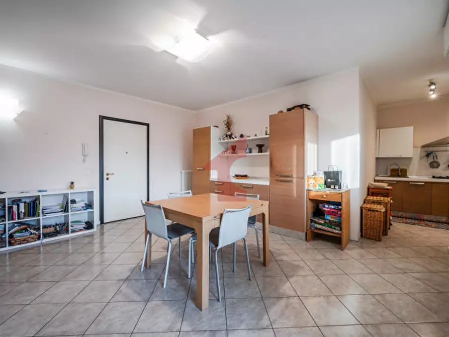 Immagine 5 di Appartamento in vendita  in Via Salvo D'Acquisto a Fontevivo