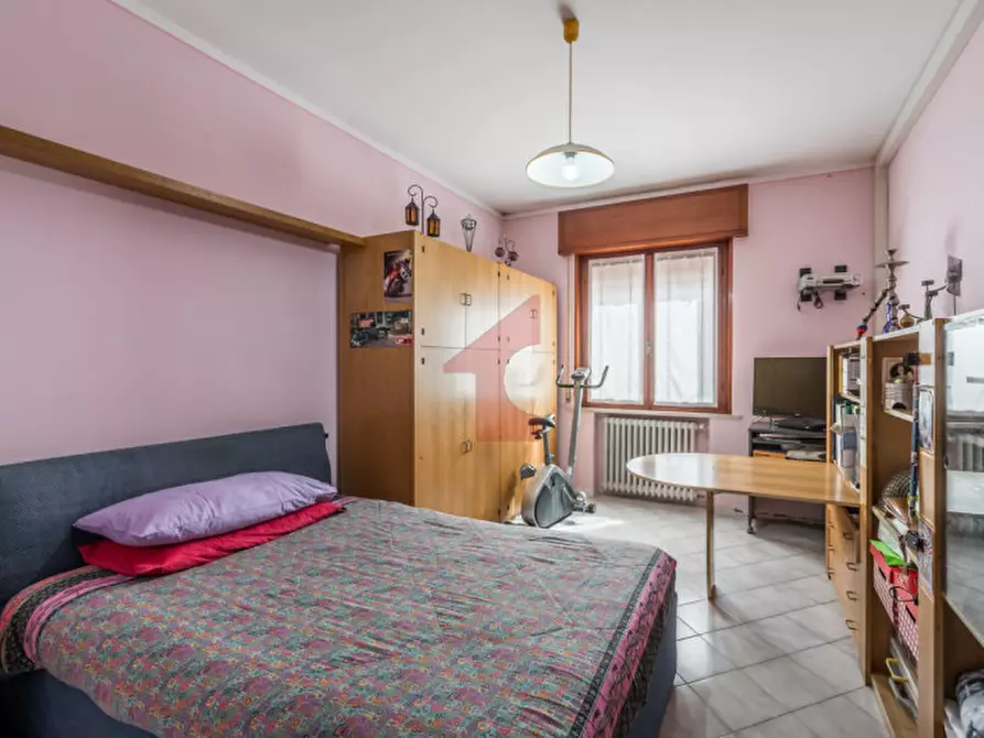 Immagine 35 di Villa in vendita  in Via Ghidini 2 a Soragna