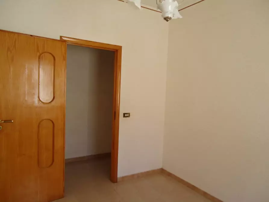 Immagine 6 di Appartamento in vendita  in Via Toti a Matino