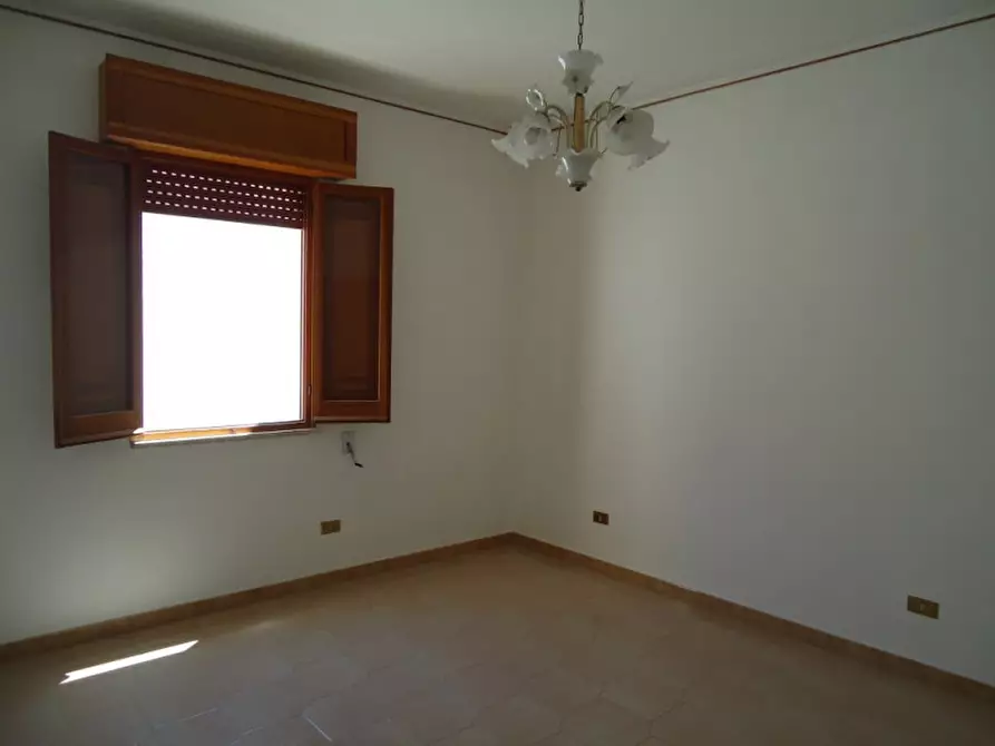 Immagine 7 di Appartamento in vendita  in Via Toti a Matino