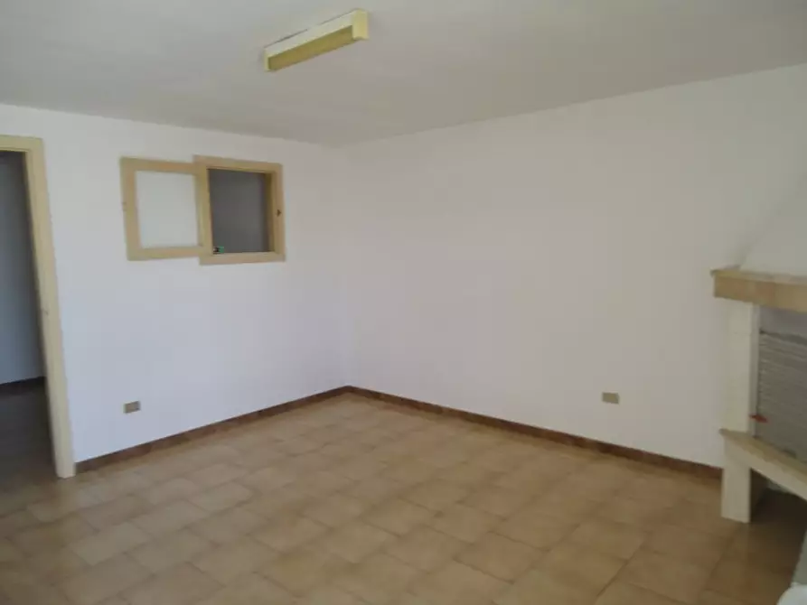 Immagine 17 di Appartamento in vendita  in Via Toti a Matino