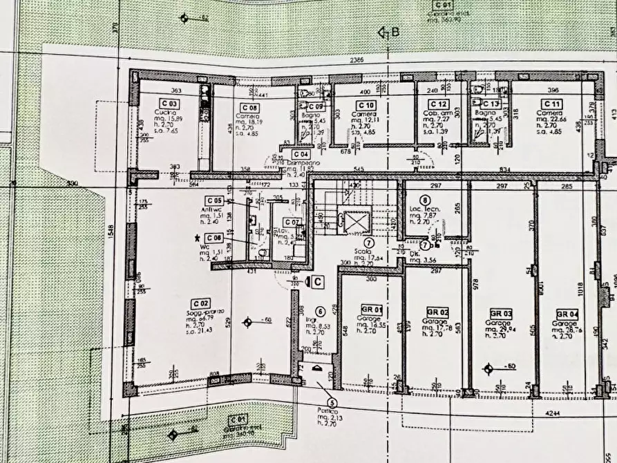 Immagine 11 di Appartamento in vendita  in PRATO DELLA VALLE RIF MORGAGNI C a Padova