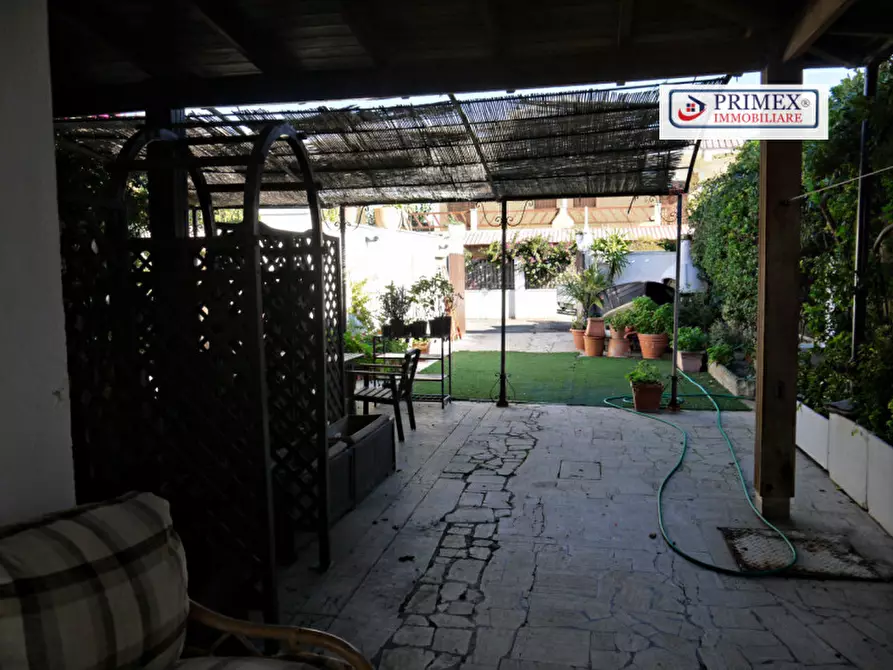 Immagine 6 di Villa in vendita  in VIA LIPSIA a Pomezia