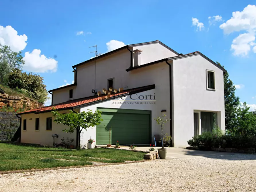 Immagine 2 di Villa in vendita  a Lonigo
