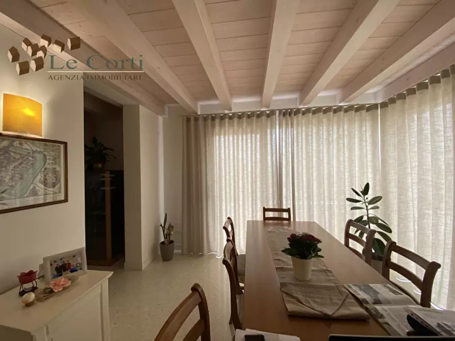 Immagine 13 di Villa in vendita  a Lonigo