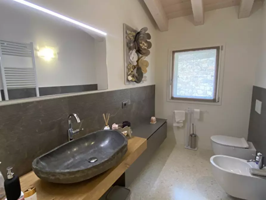 Immagine 16 di Villa in vendita  a Lonigo