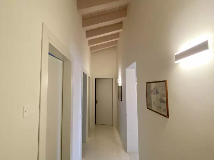 Immagine 19 di Villa in vendita  a Lonigo