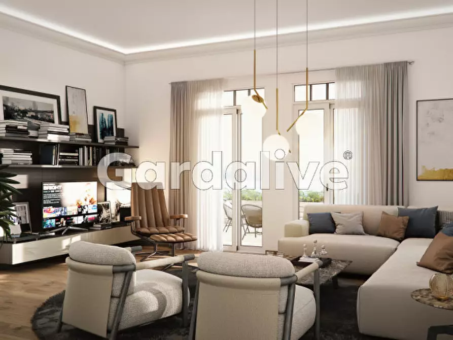 Immagine 3 di Appartamento in vendita  a Gardone Riviera