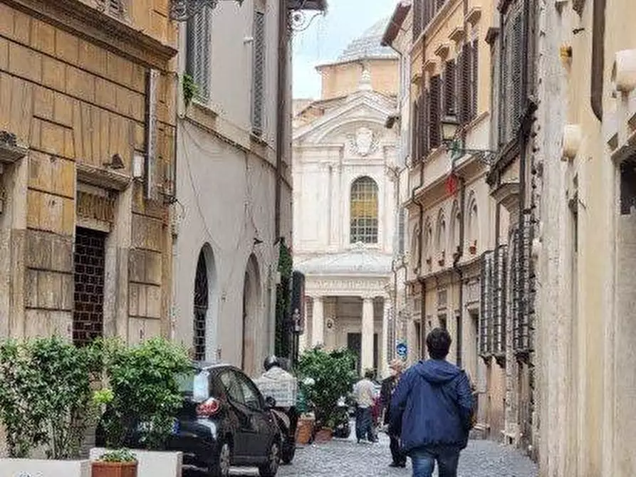 Immagine 4 di Appartamento in affitto  in Via di Parione a Roma
