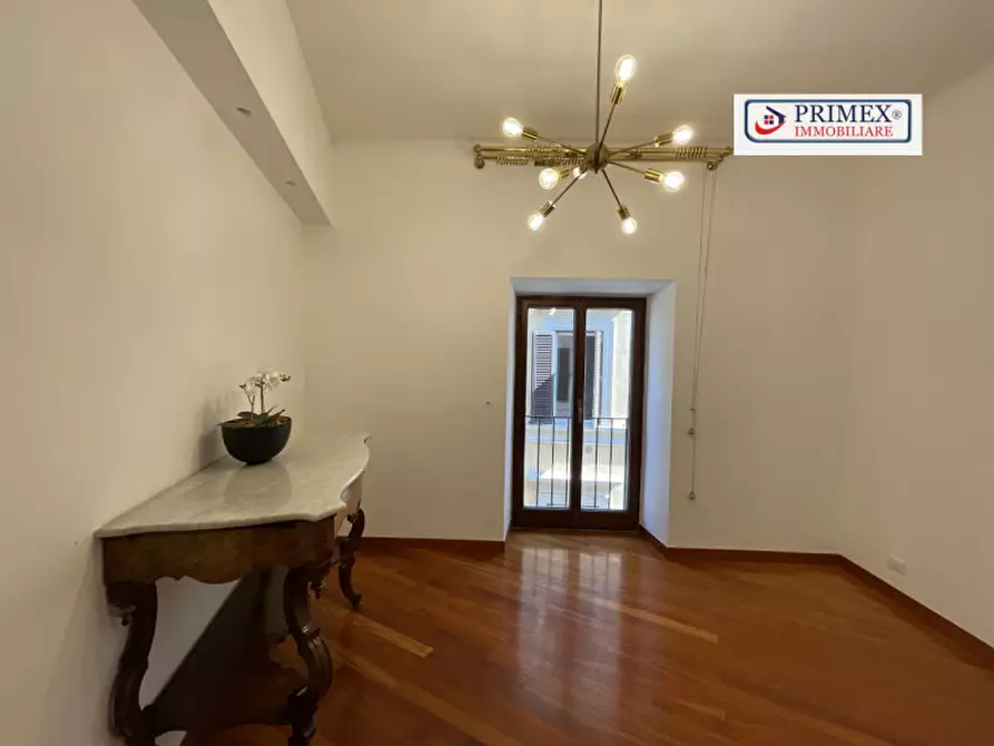 Immagine 10 di Appartamento in affitto  in Via di Parione a Roma