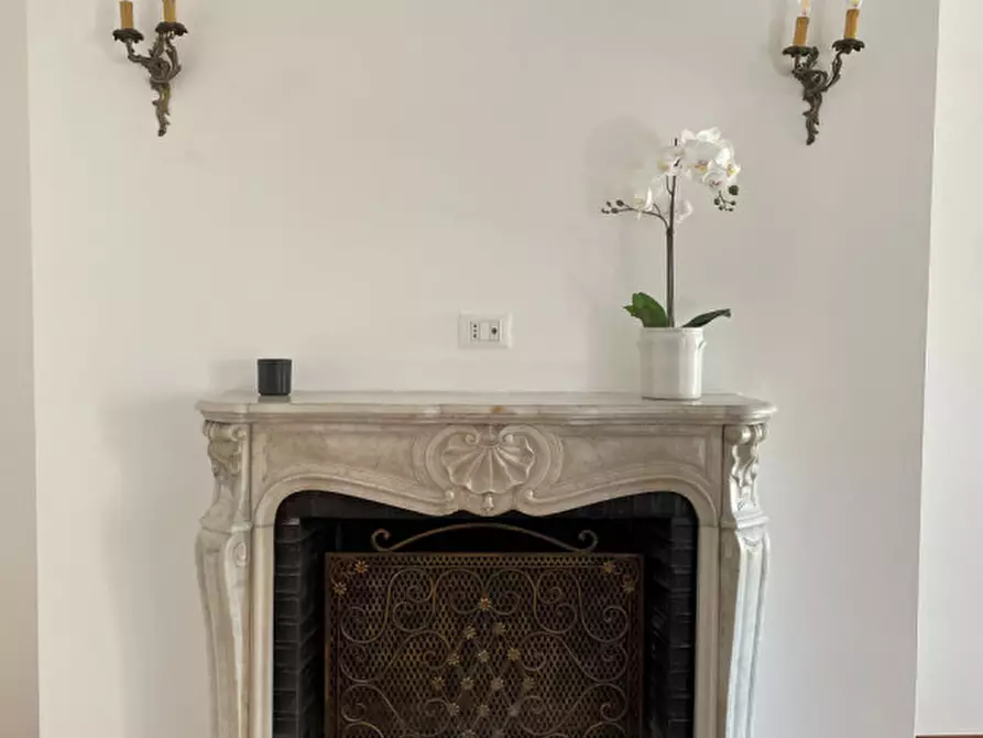 Immagine 12 di Appartamento in affitto  in Via di Parione a Roma