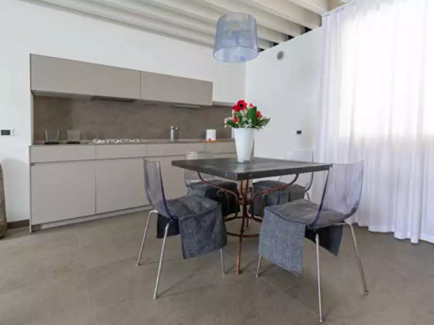 Immagine 3 di Casa indipendente in vendita  a Castelfranco Veneto