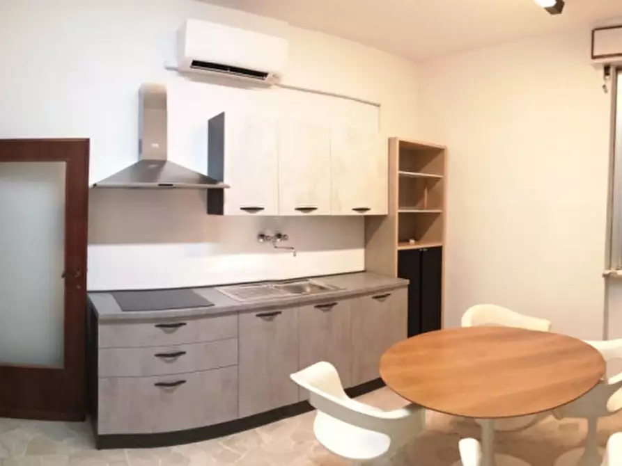 Immagine 7 di Appartamento in affitto  in VIA SAN DONATO a Firenze