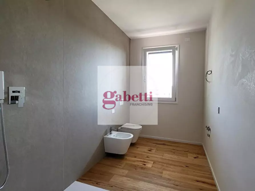 Immagine 8 di Attico in vendita  in via Pelosa a Padova