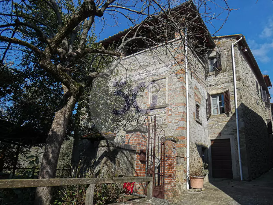 Immagine 1 di Casa indipendente in vendita  in Loc. Gello Biscardo a Castiglion Fibocchi