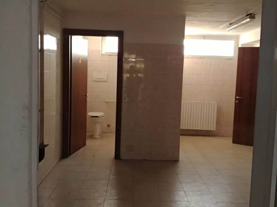 Immagine 7 di Laboratorio in affitto  in VIA ARCHIMEDE a Settimo Milanese