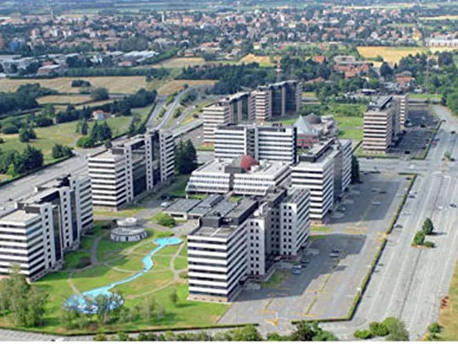 Immagine 10 di Ufficio in affitto  in VIA BARTOLOMEO COLLEONI a Agrate Brianza