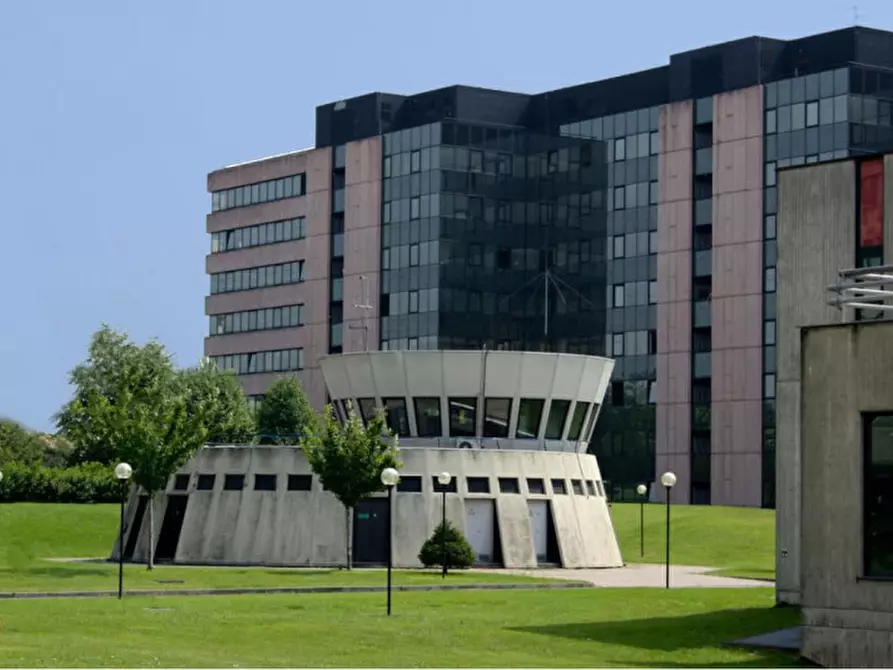 Immagine 2 di Ufficio in affitto  in VIA BARTOLOMEO COLLEONI a Agrate Brianza