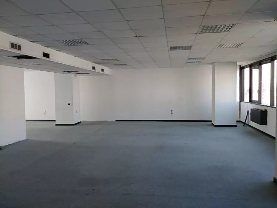 Immagine 5 di Ufficio in affitto  in VIA BARTOLOMEO COLLEONI a Agrate Brianza