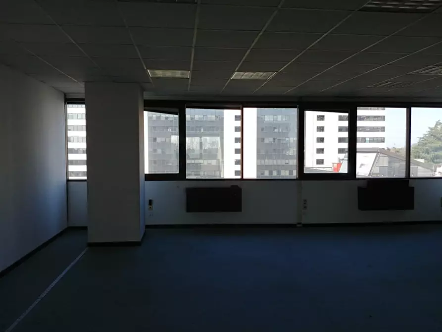 Immagine 11 di Ufficio in affitto  in VIA BARTOLOMEO COLLEONI a Agrate Brianza