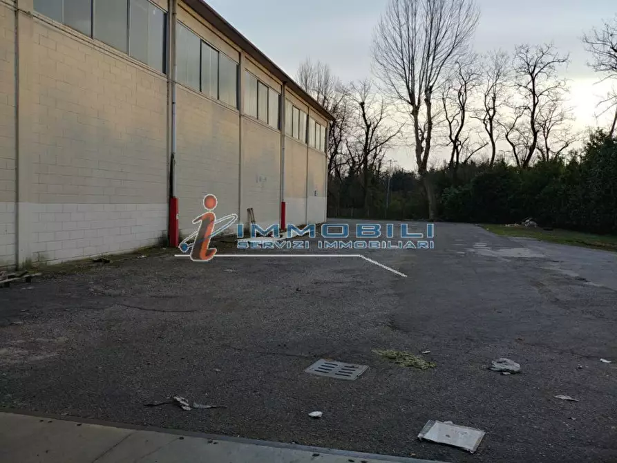 Immagine 21 di Capannone industriale in affitto  in VIA ARCHIMEDE a Settimo Milanese