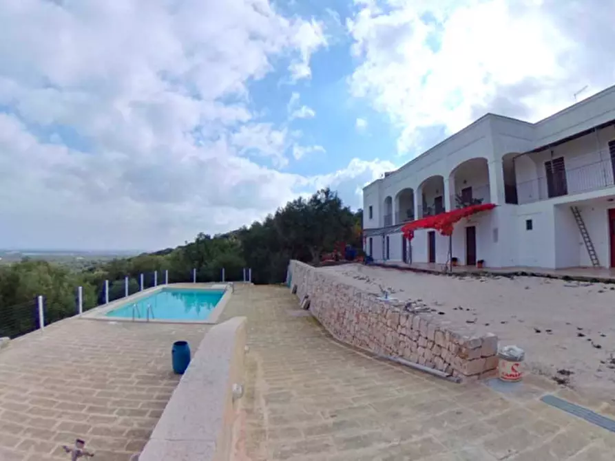 Immagine 4 di Hotel in vendita  a Monopoli