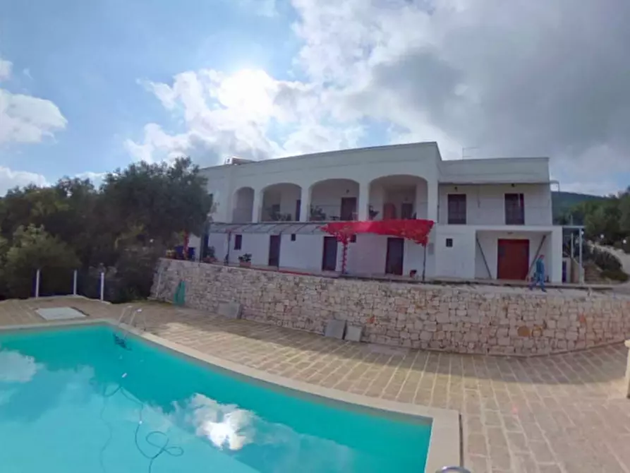 Immagine 9 di Hotel in vendita  a Monopoli