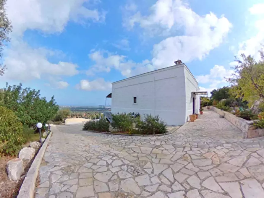 Immagine 13 di Hotel in vendita  a Monopoli