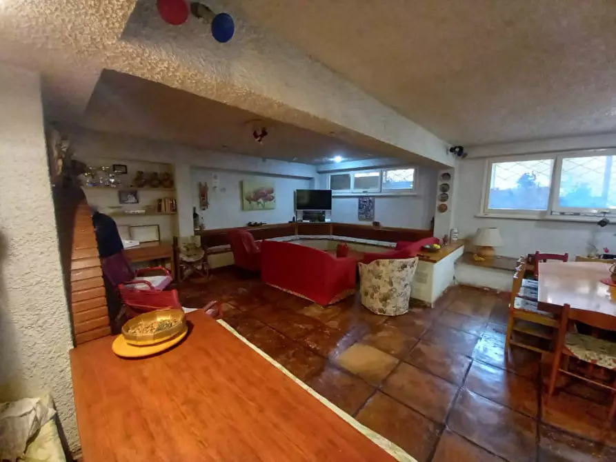 Immagine 22 di Villa in vendita  in via dei castelli romani a Rocca Di Papa