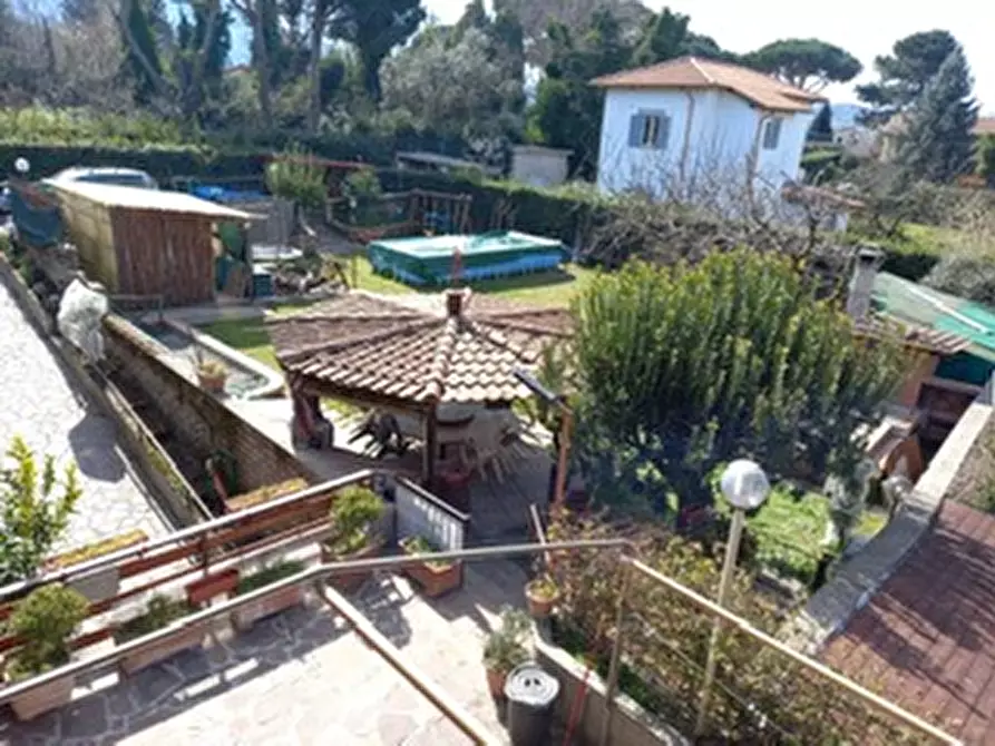 Immagine 28 di Villa in vendita  in via dei castelli romani a Rocca Di Papa