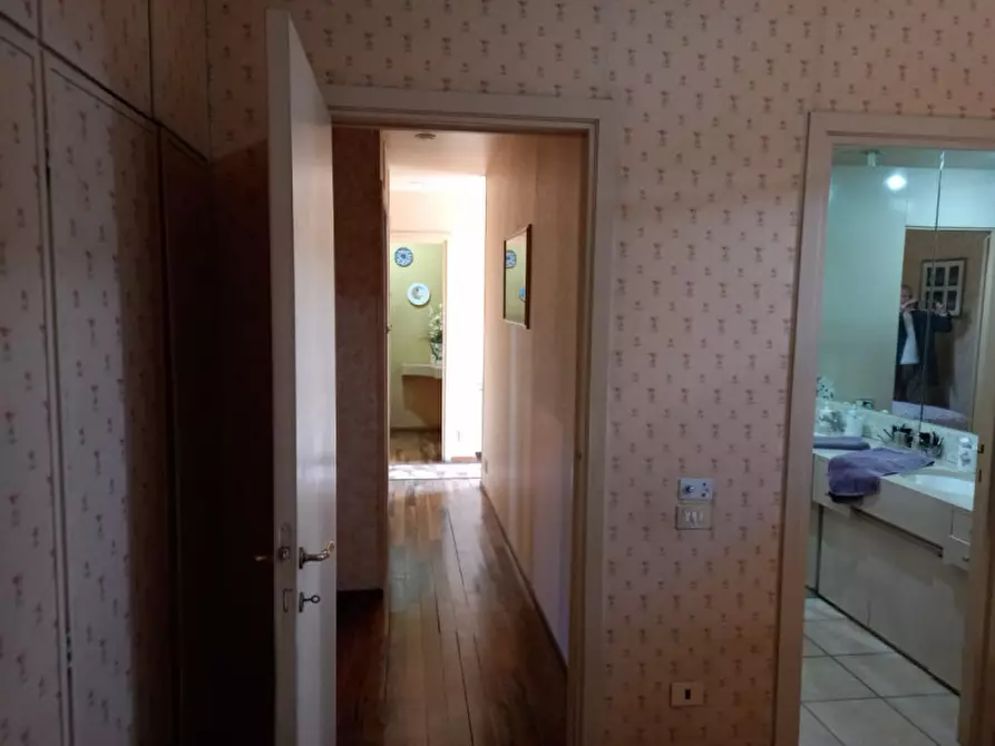 Immagine 29 di Villa in vendita  in via dei castelli romani a Rocca Di Papa