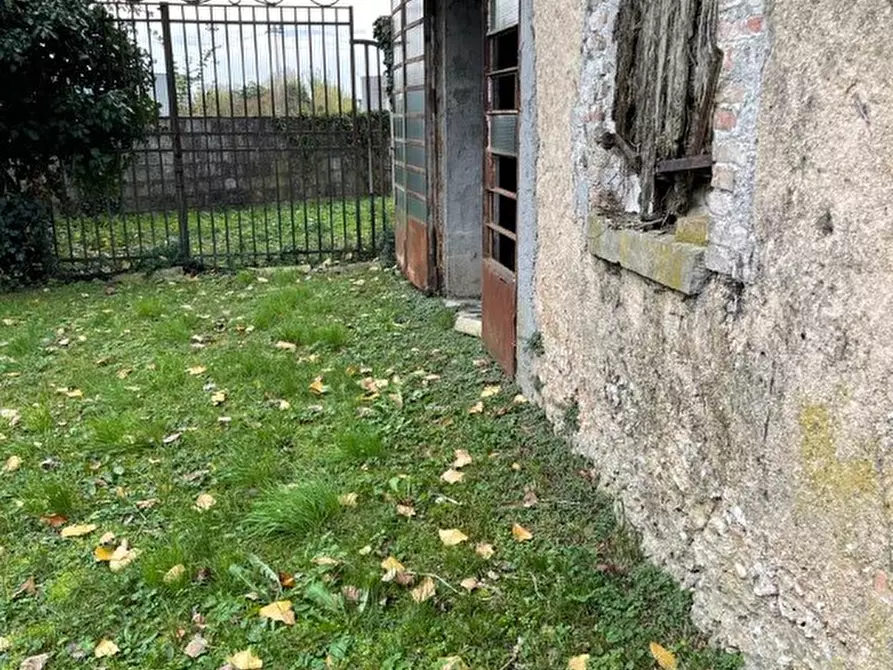 Immagine 8 di Casa indipendente in vendita  a Giavera Del Montello