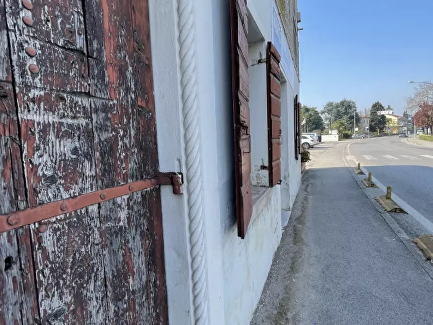 Immagine 12 di Casa indipendente in vendita  a Giavera Del Montello