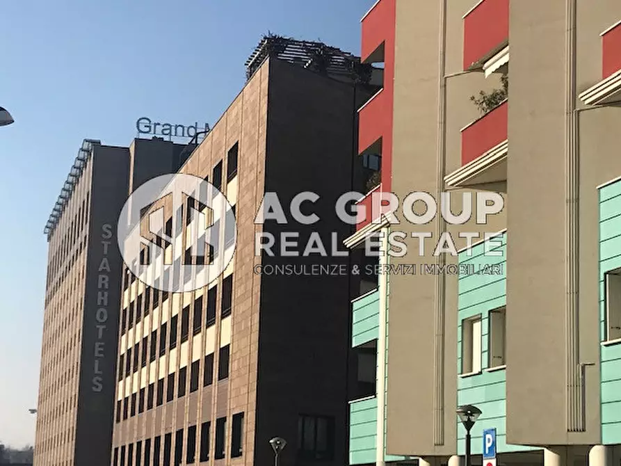 Immagine 11 di Garage in affitto  in Via Gaudenzio Ferrari a Saronno