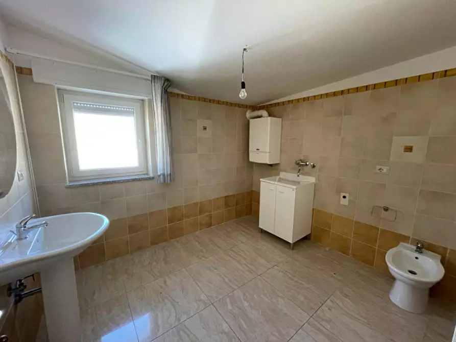 Immagine 15 di Appartamento in vendita  in Via Grumentina a Marsicovetere