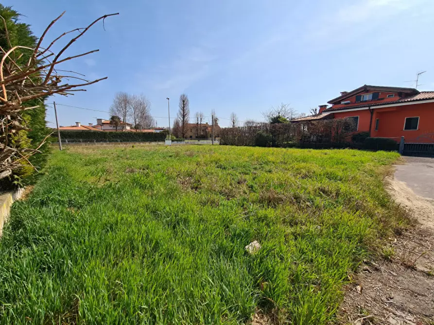 Immagine 4 di Terreno in vendita  in VIA GUGLIELMO MARCONI a Borgo Veneto
