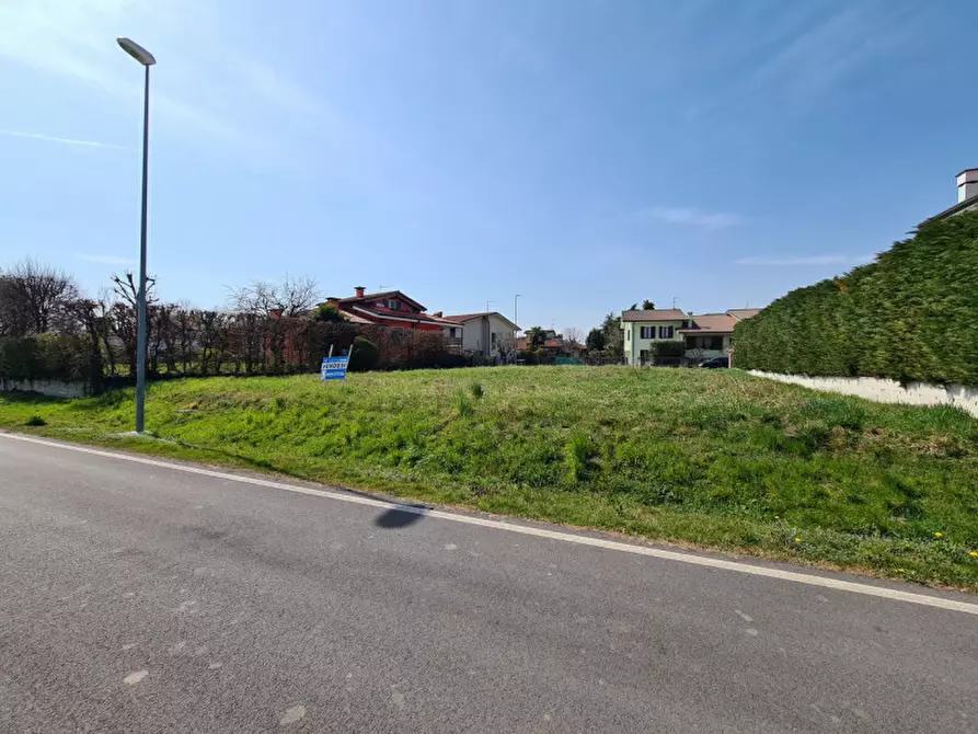 Immagine 5 di Terreno in vendita  in VIA GUGLIELMO MARCONI a Borgo Veneto