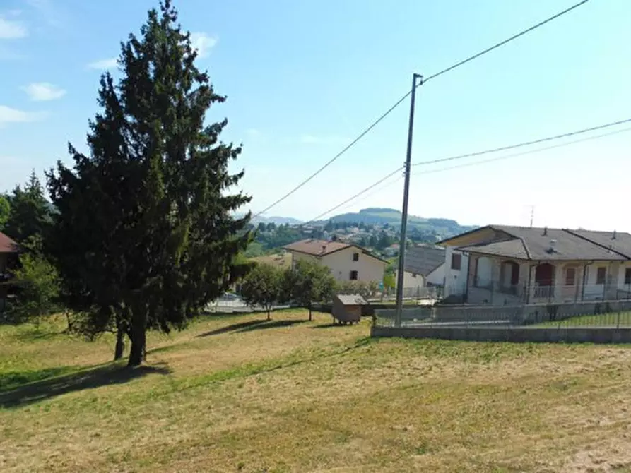 Immagine 2 di Terreno in vendita  in via lessini a Cerro Veronese