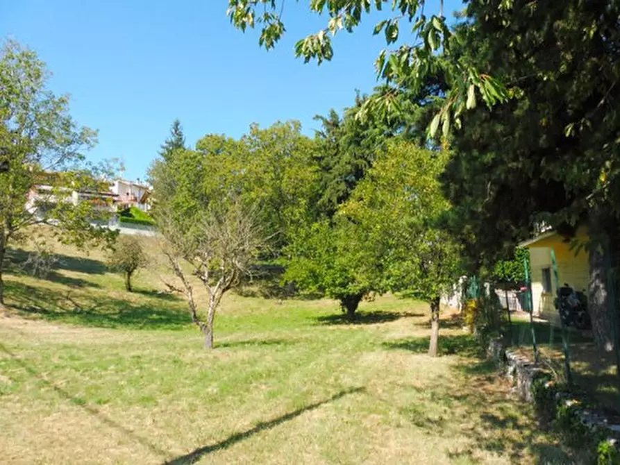 Immagine 15 di Terreno in vendita  in via lessini a Cerro Veronese