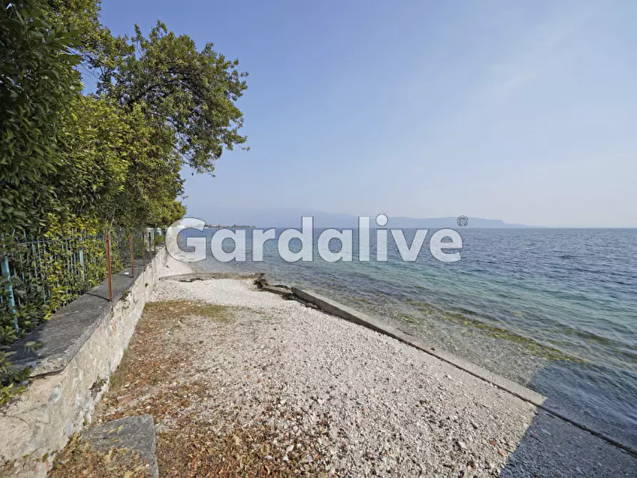 Immagine 2 di Appartamento in vendita  a Toscolano-Maderno