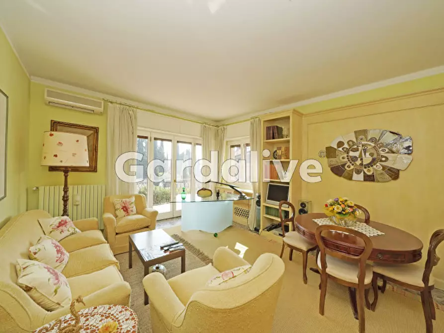 Immagine 4 di Appartamento in vendita  a Toscolano-Maderno