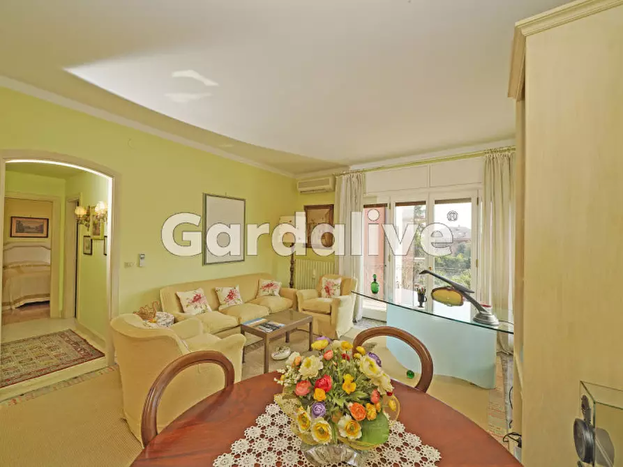 Immagine 6 di Appartamento in vendita  a Toscolano-Maderno