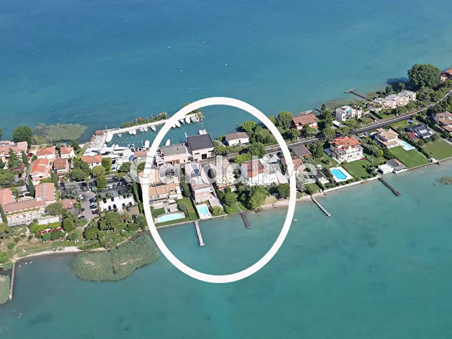 Immagine 4 di Appartamento in vendita  a Sirmione