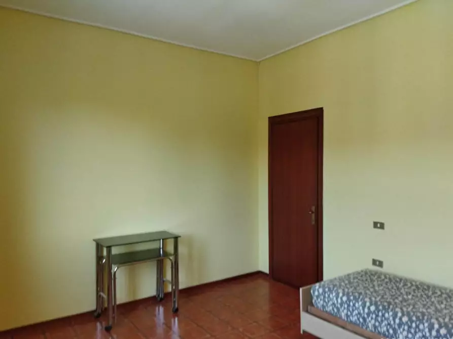 Immagine 10 di Appartamento in affitto  a Motteggiana