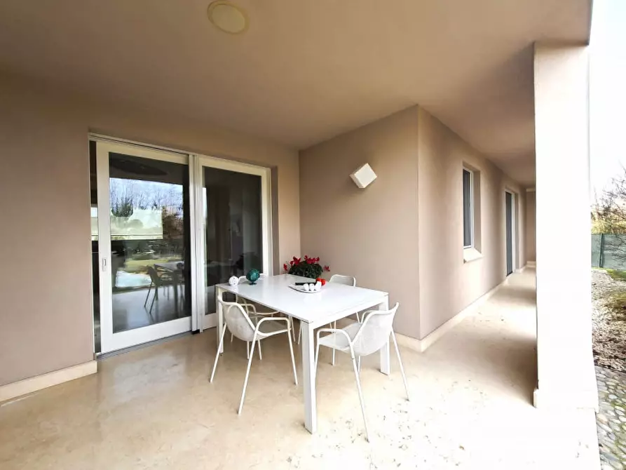 Immagine 12 di Villa in vendita  a Rovigo